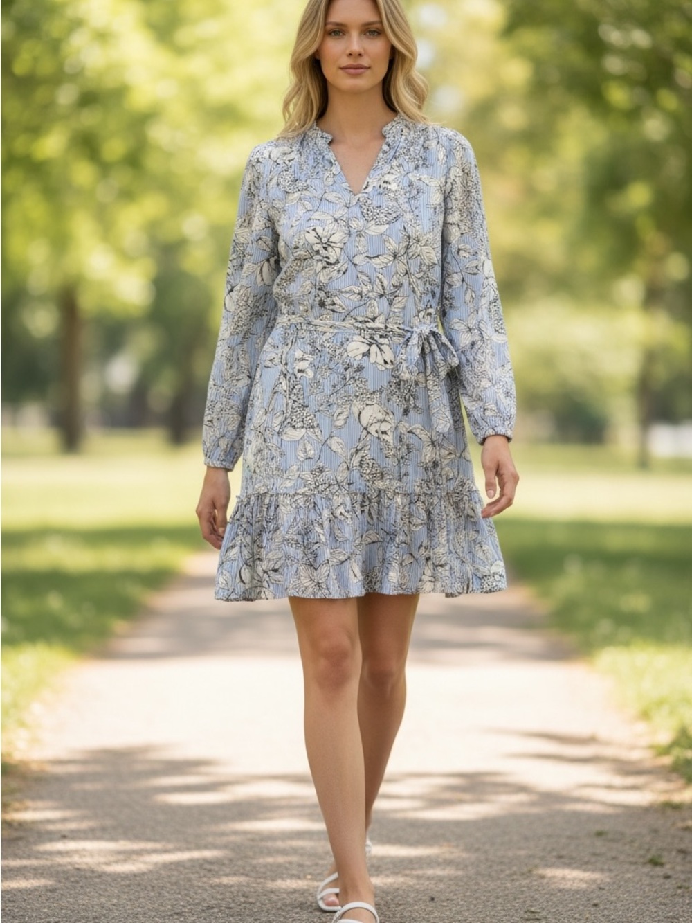 Tommy Hilfiger Women’s Blue White Floral Long-Sleeve Dress,Waist Tie Size Small